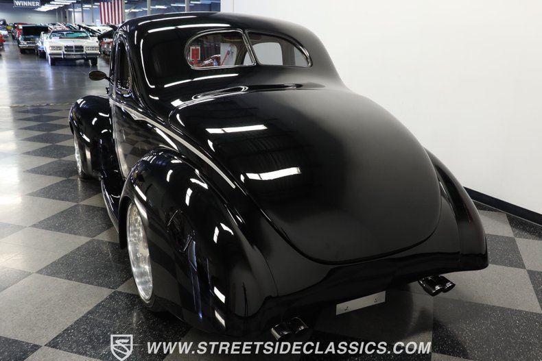 Ford-Coupe-1940-Black-Tan-22