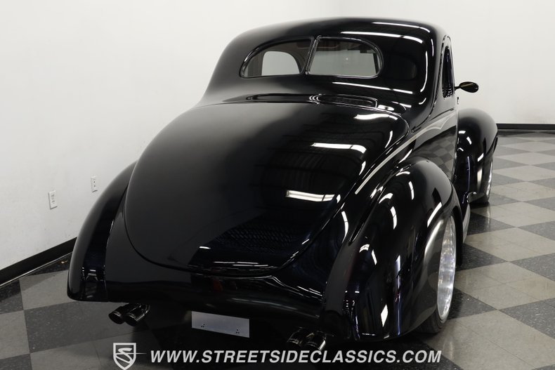 Ford-Coupe-1940-Black-Tan-24