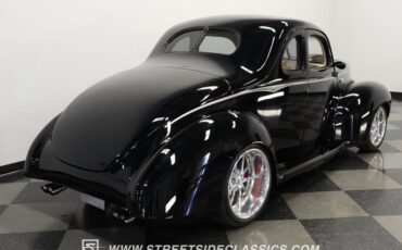Ford-Coupe-1940-Black-Tan-25