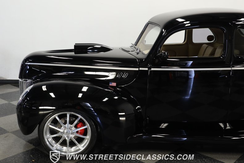 Ford-Coupe-1940-Black-Tan-33