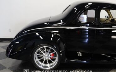 Ford-Coupe-1940-Black-Tan-38