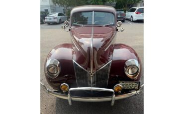 Ford-Coupe-1940-Burgundy-Beige-4