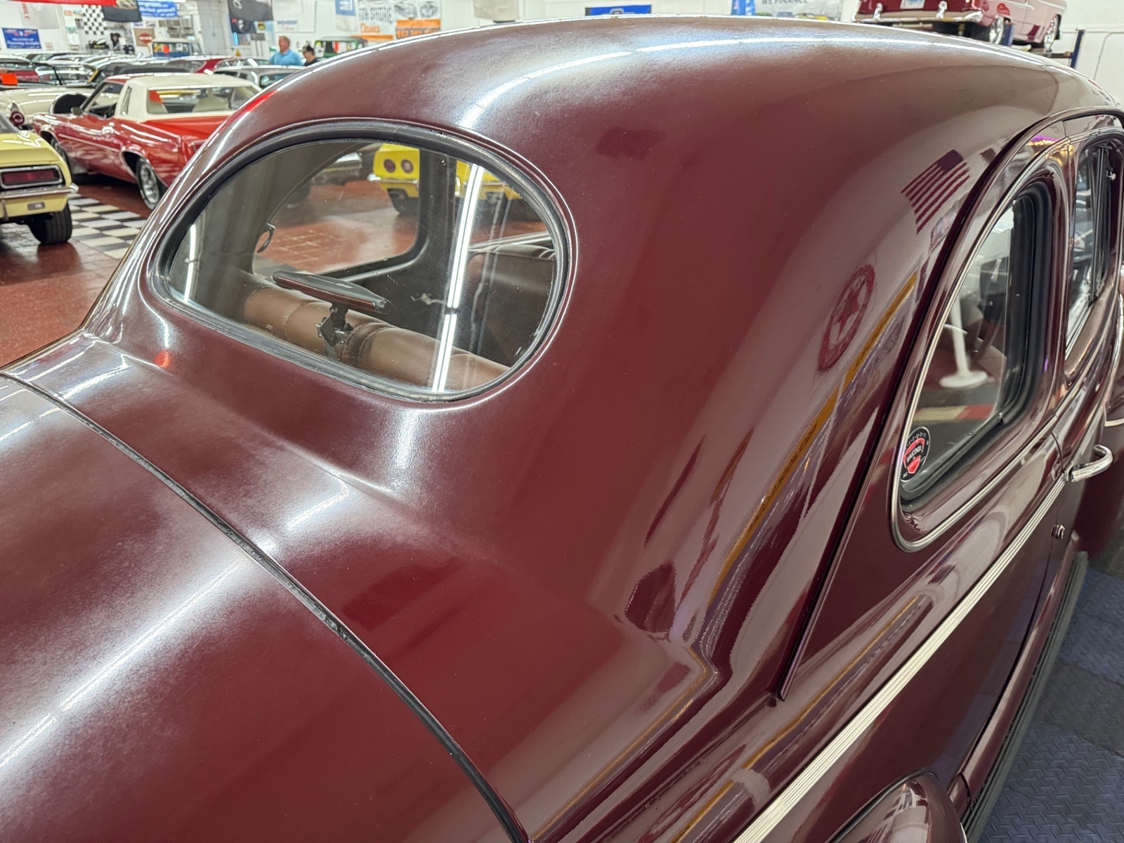 Ford-Coupe-1941-14