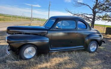 Ford-Coupe-1941-Black-14