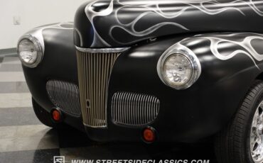Ford-Coupe-1941-Matte-Black-Red-33