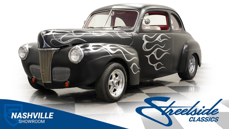 Ford-Coupe-1941-Matte-Black-Red-38