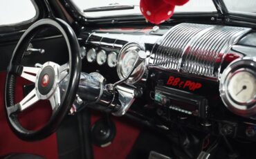 Ford-Coupe-1946-Black-Red-and-Black-48