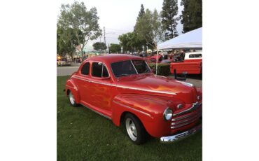 Ford-Coupe-1946-Red-w-flames-Redblk-2