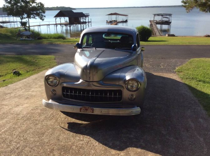 Ford-Coupe-1947-Silver-6