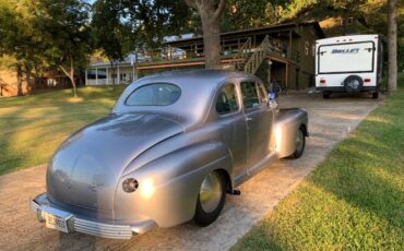 Ford-Coupe-1947-Silver-8