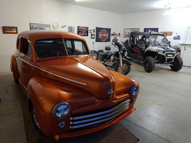 Ford-Coupe-1948-Custom-1