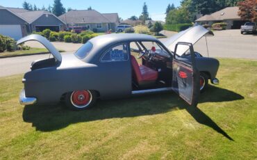 Ford-Coupe-1949-Primer-Red-and-Black-14