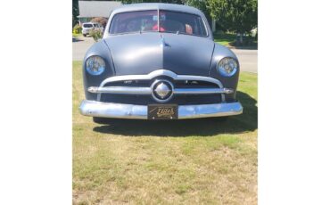 Ford-Coupe-1949-Primer-Red-and-Black-2