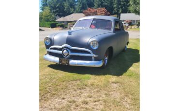 Ford-Coupe-1949-Primer-Red-and-Black-6