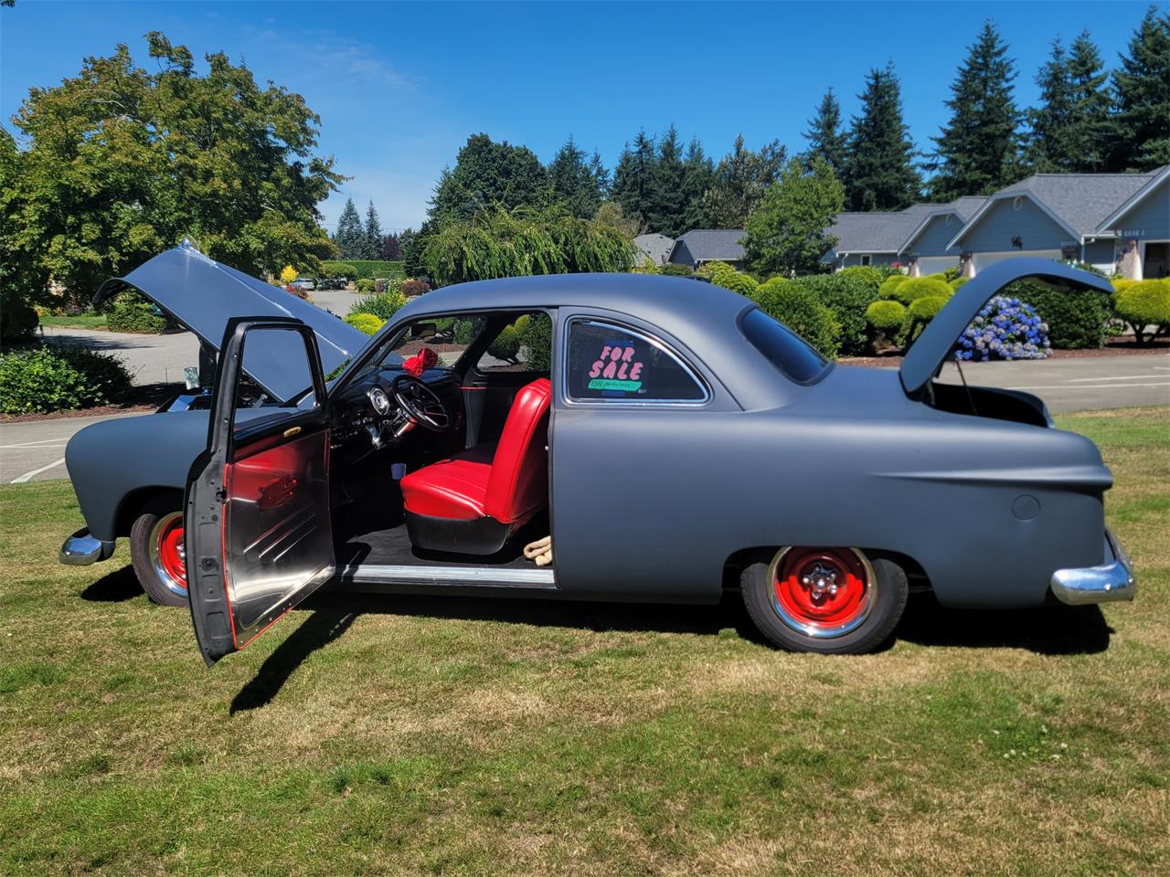 Ford-Coupe-1949-Primer-Red-and-Black-8