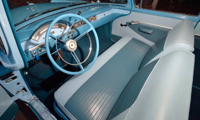 Ford-Courier-1957-5