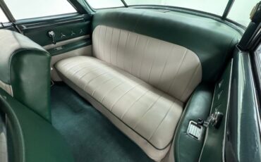 Ford-Crestline-1952-Raven-Black-Dark-Green-3