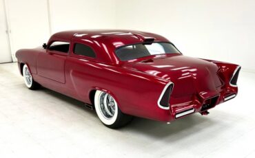 Ford-Crestline-1953-Metalflake-Red-Black-10