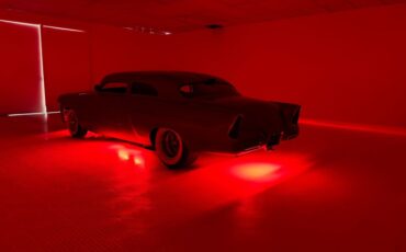 Ford-Crestline-1953-Metalflake-Red-Black-11