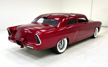 Ford-Crestline-1953-Metalflake-Red-Black-13