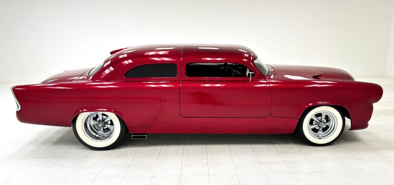 Ford-Crestline-1953-Metalflake-Red-Black-14