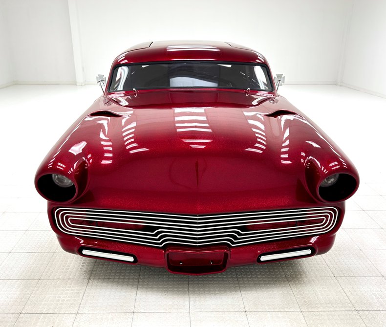 Ford-Crestline-1953-Metalflake-Red-Black-16