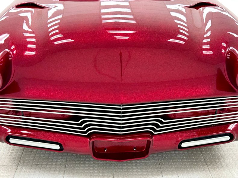 Ford-Crestline-1953-Metalflake-Red-Black-18