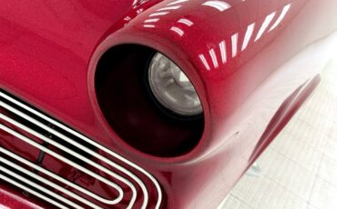 Ford-Crestline-1953-Metalflake-Red-Black-19