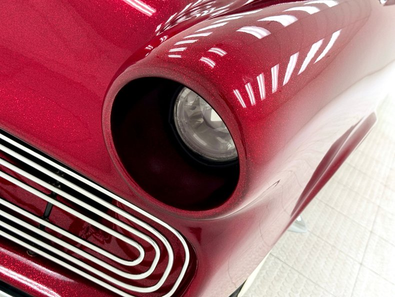 Ford-Crestline-1953-Metalflake-Red-Black-19