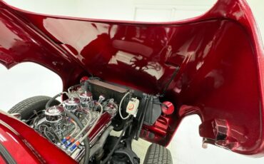 Ford-Crestline-1953-Metalflake-Red-Black-29