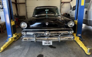 Ford-Crestline-1954-1
