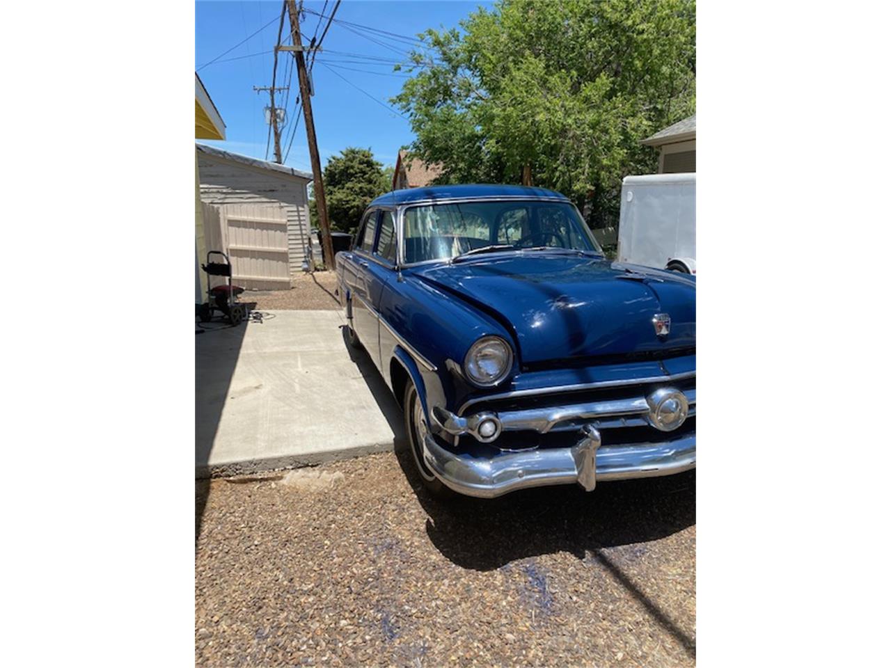 Ford-Crestline-1954-Navy-Blue-Tan-2
