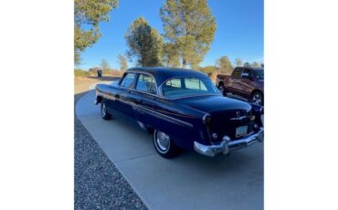 Ford-Crestline-1954-Navy-Blue-Tan-20