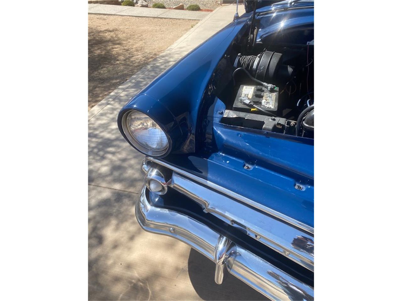 Ford-Crestline-1954-Navy-Blue-Tan-22