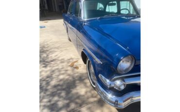 Ford-Crestline-1954-Navy-Blue-Tan-3