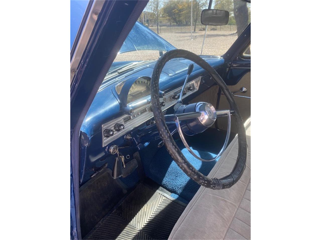 Ford-Crestline-1954-Navy-Blue-Tan-37