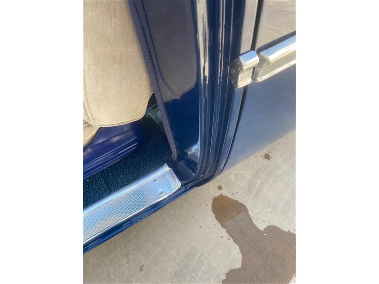 Ford-Crestline-1954-Navy-Blue-Tan-39
