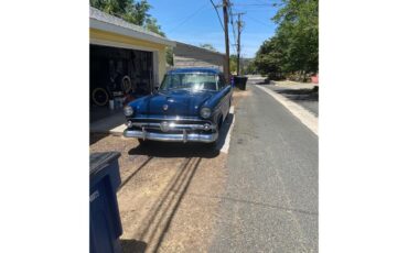 Ford-Crestline-1954-Navy-Blue-Tan-8