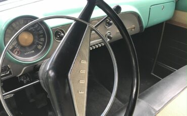 Ford-Crestliner-1951-Green-with-Black-Tri-Green-with-Black-Tri-4