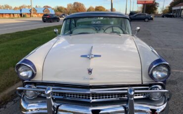 Ford-Crown-Victoria-1955-Coupe-11