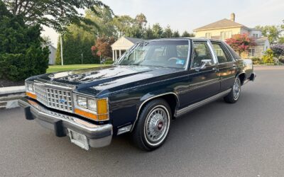 Ford Crown Victoria 1987 Sedan