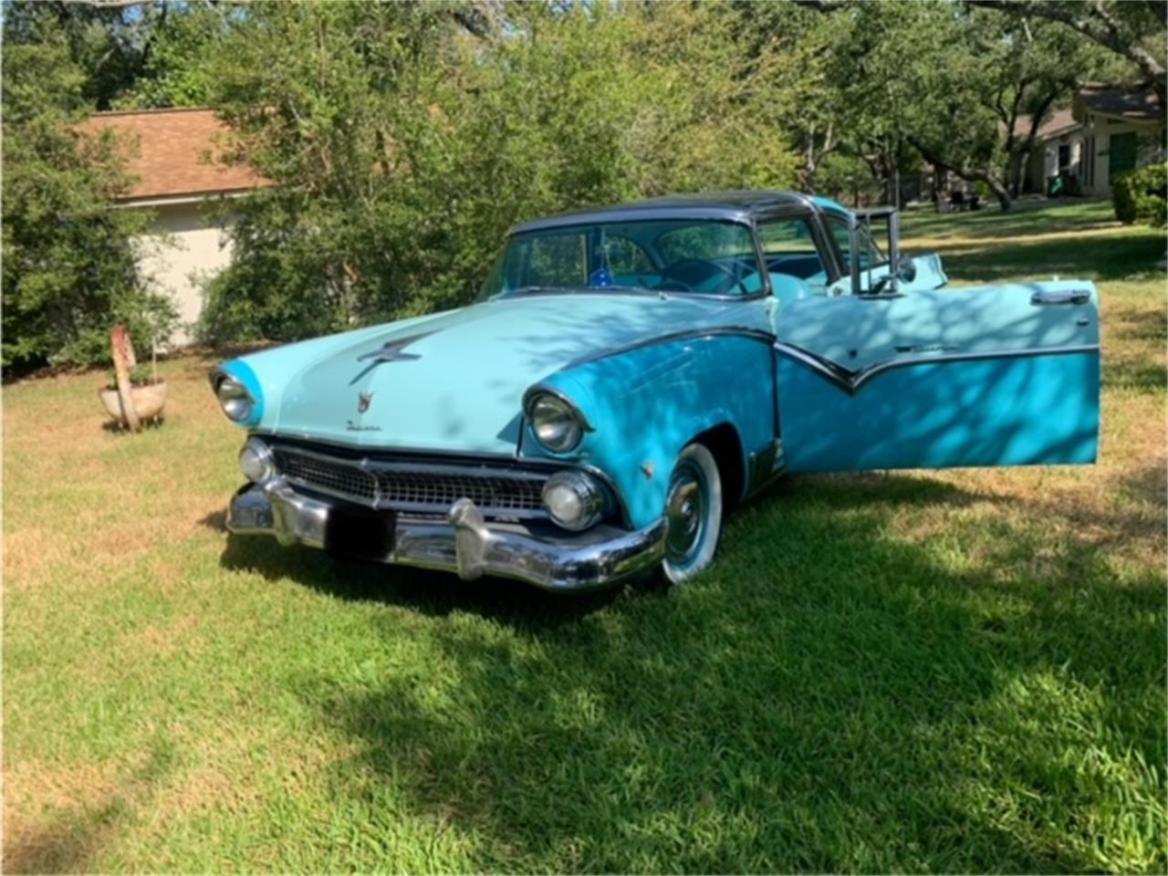 Ford-Crown-victoria-1955-Aquatone-amp-Waterfall-2-Tone-Blue-3