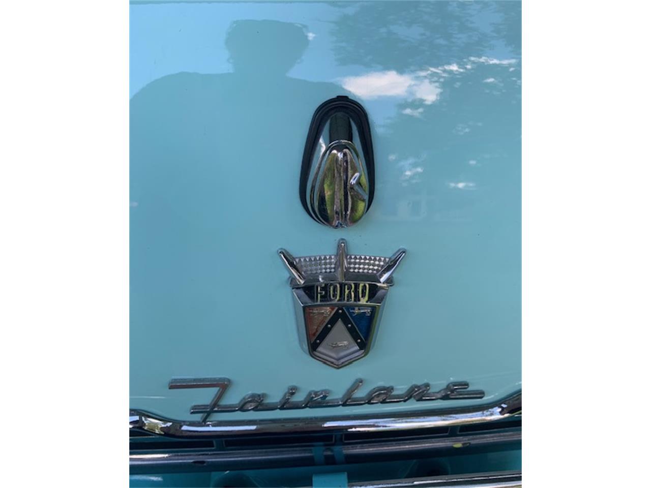 Ford-Crown-victoria-1955-Aquatone-amp-Waterfall-2-Tone-Blue-8