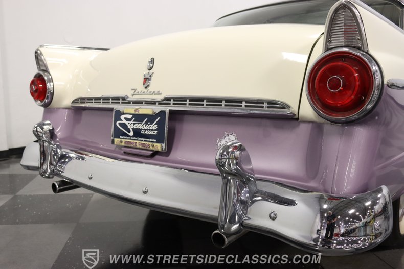 Ford-Crown-victoria-1955-Regency-Purple-White-8