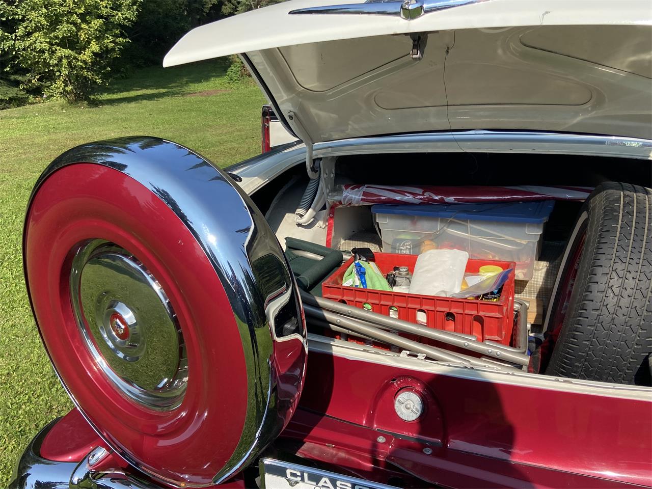 Ford-Crown-victoria-1956-Red-White-16