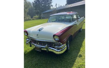 Ford-Crown-victoria-1956-Red-White-2