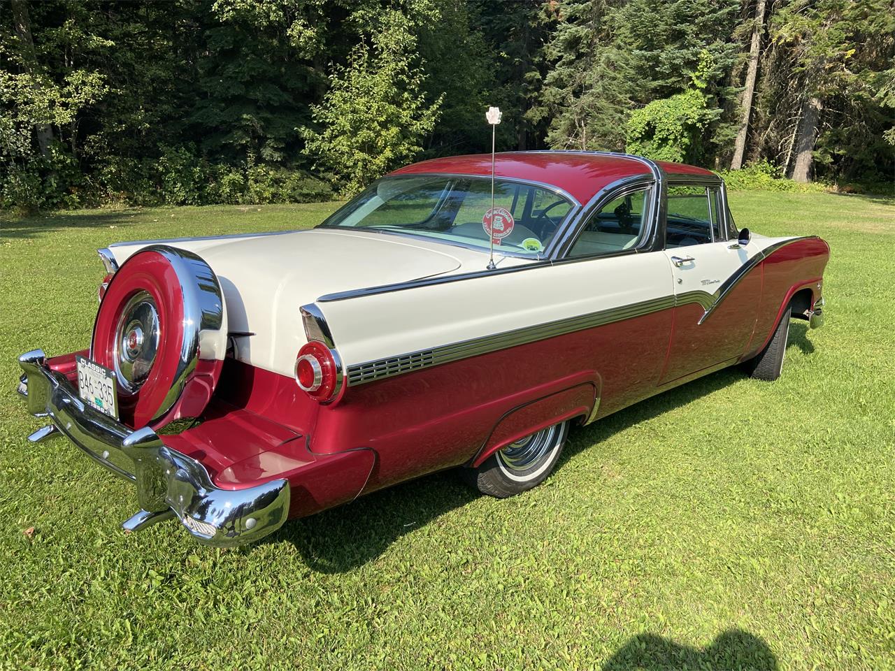 Ford-Crown-victoria-1956-Red-White-5