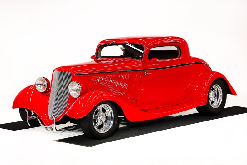 Ford-Custom-1933-Red-Tan-25