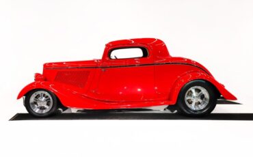 Ford-Custom-1933-Red-Tan-45