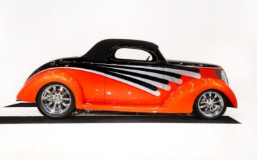 Ford-Custom-1937-Tangelo-Pearl-Beige-11